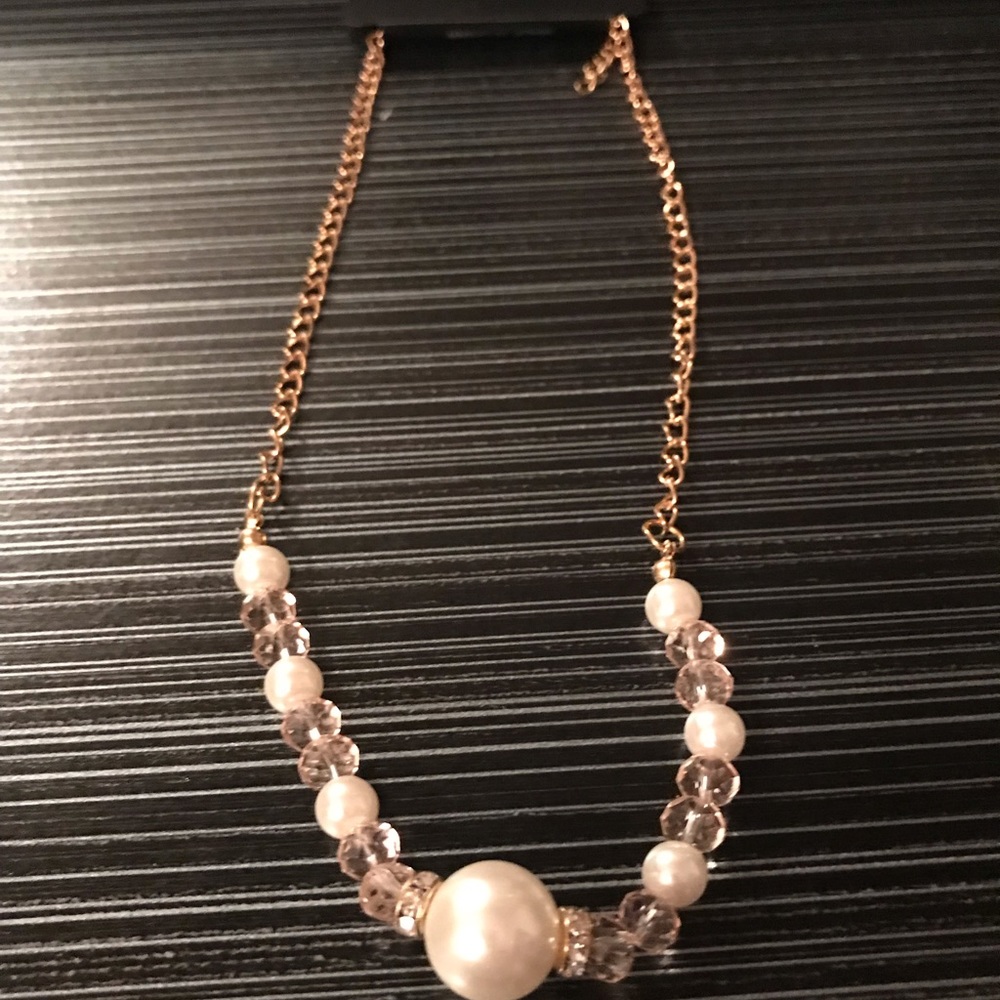 🌸 Fashion Necklace - Picture 1 of 2